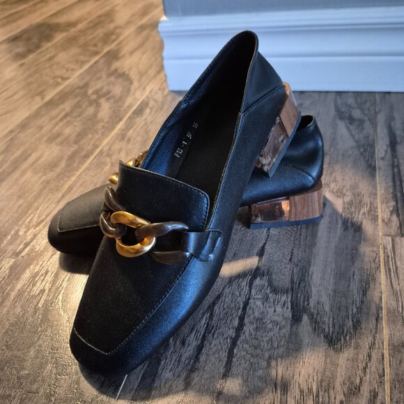 Genuine leather Loafers for Women - Picture 2 of 3